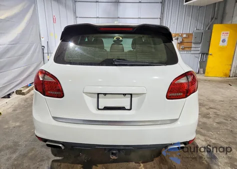 2011 Porsche Cayenne S z USA, uszkodzony, nr VIN WP1AB2A27BLA52221